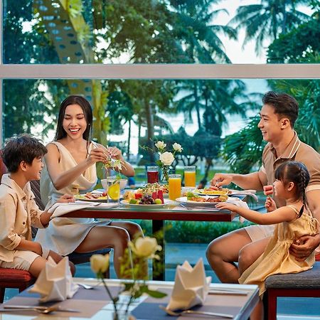Hotel Novotel Nha Trang Bagian luar foto