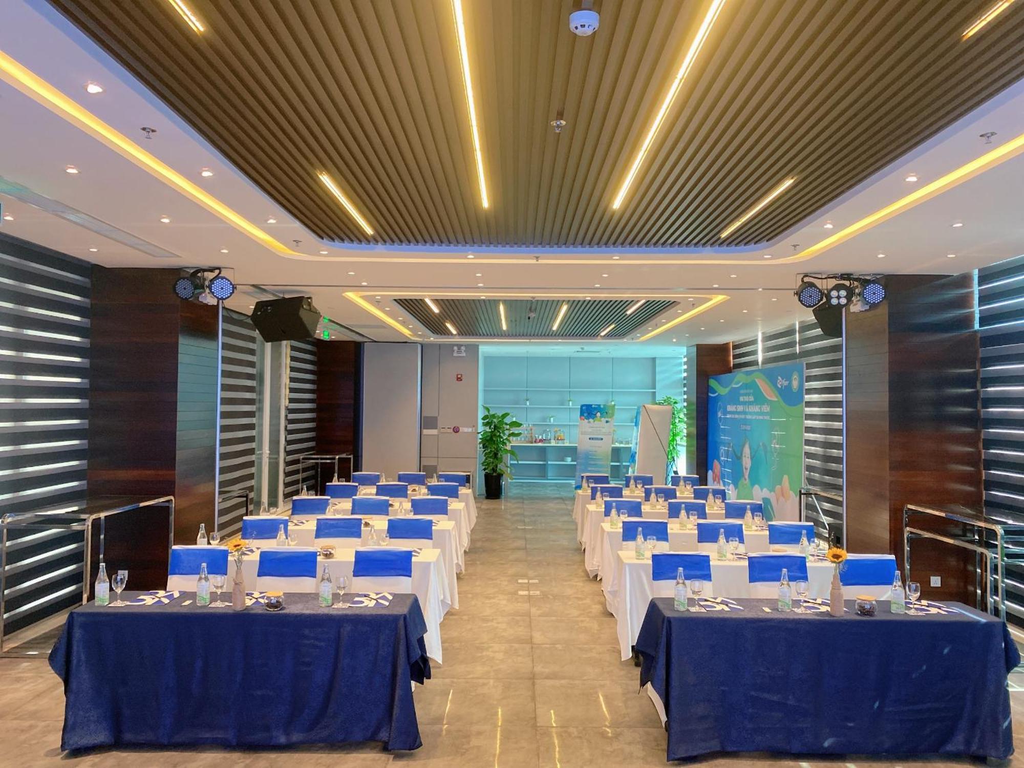 Hotel Novotel Nha Trang Bagian luar foto