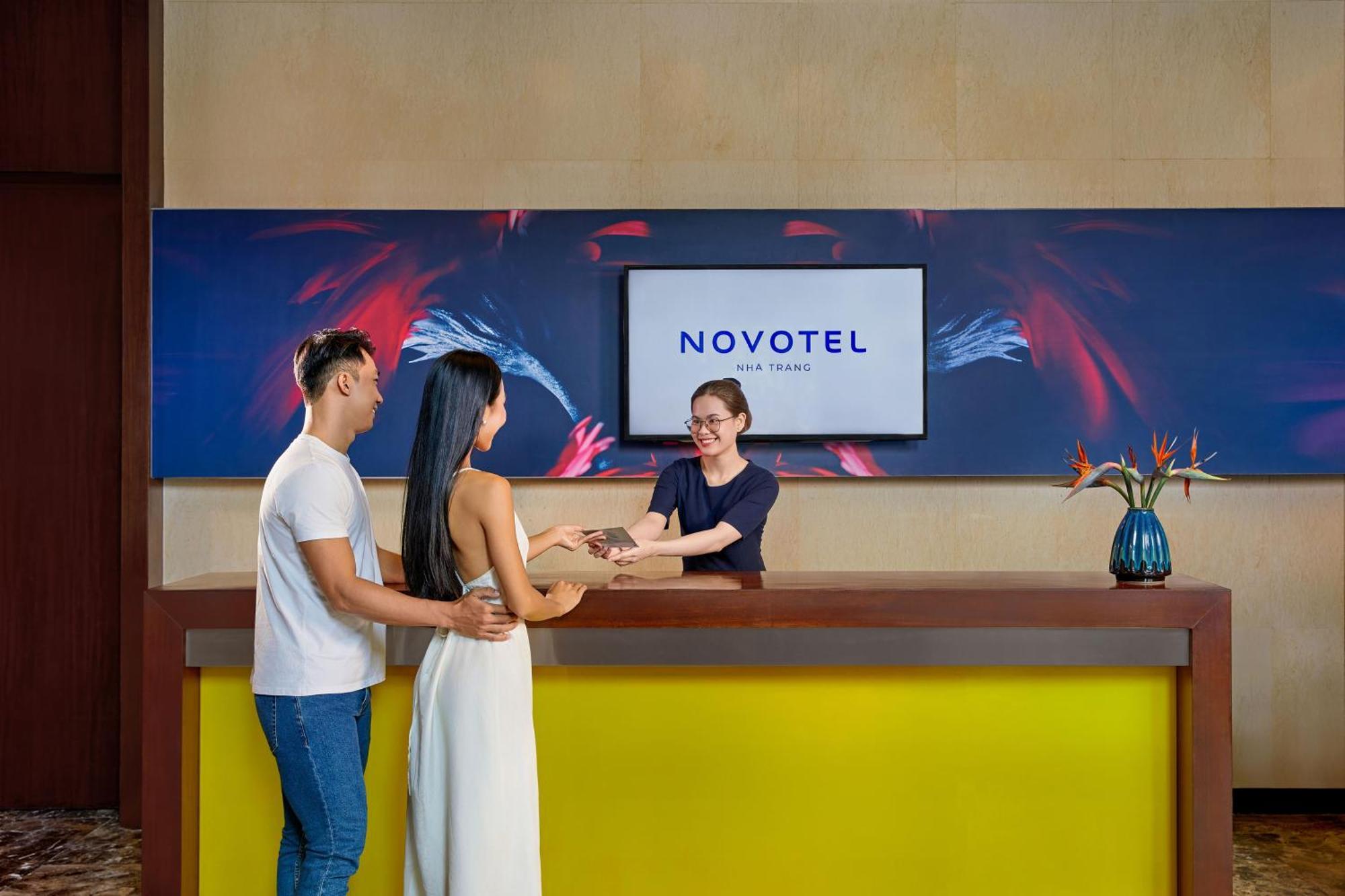 Hotel Novotel Nha Trang Bagian luar foto